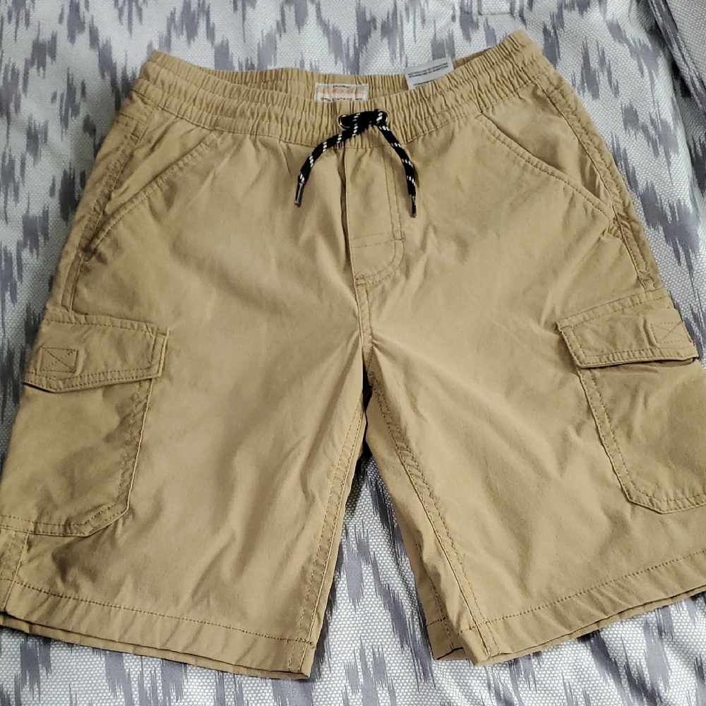 Weatherproof Tan Cargo Shorts with Elastic Waistband